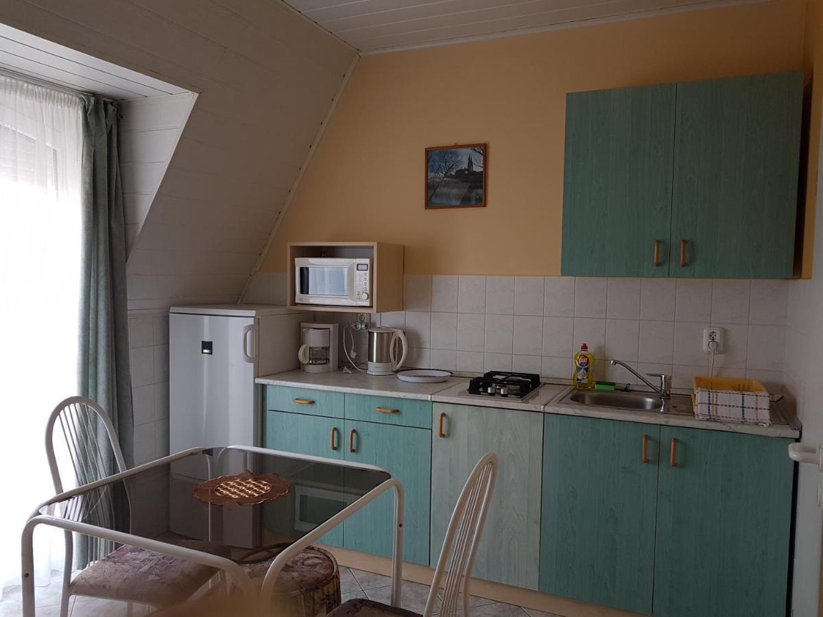 Richie Ii. Apartman Apartamento Siófok Exterior foto